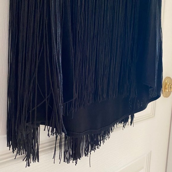 GUESS Black Crochet-Yoke Fringe Shift Dress - Picture 10 of 10